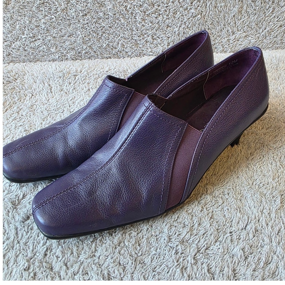 Bellini Women's Purple Leather Square Toe Kitten Heel Dressy Slip On‎ Shoes 12M